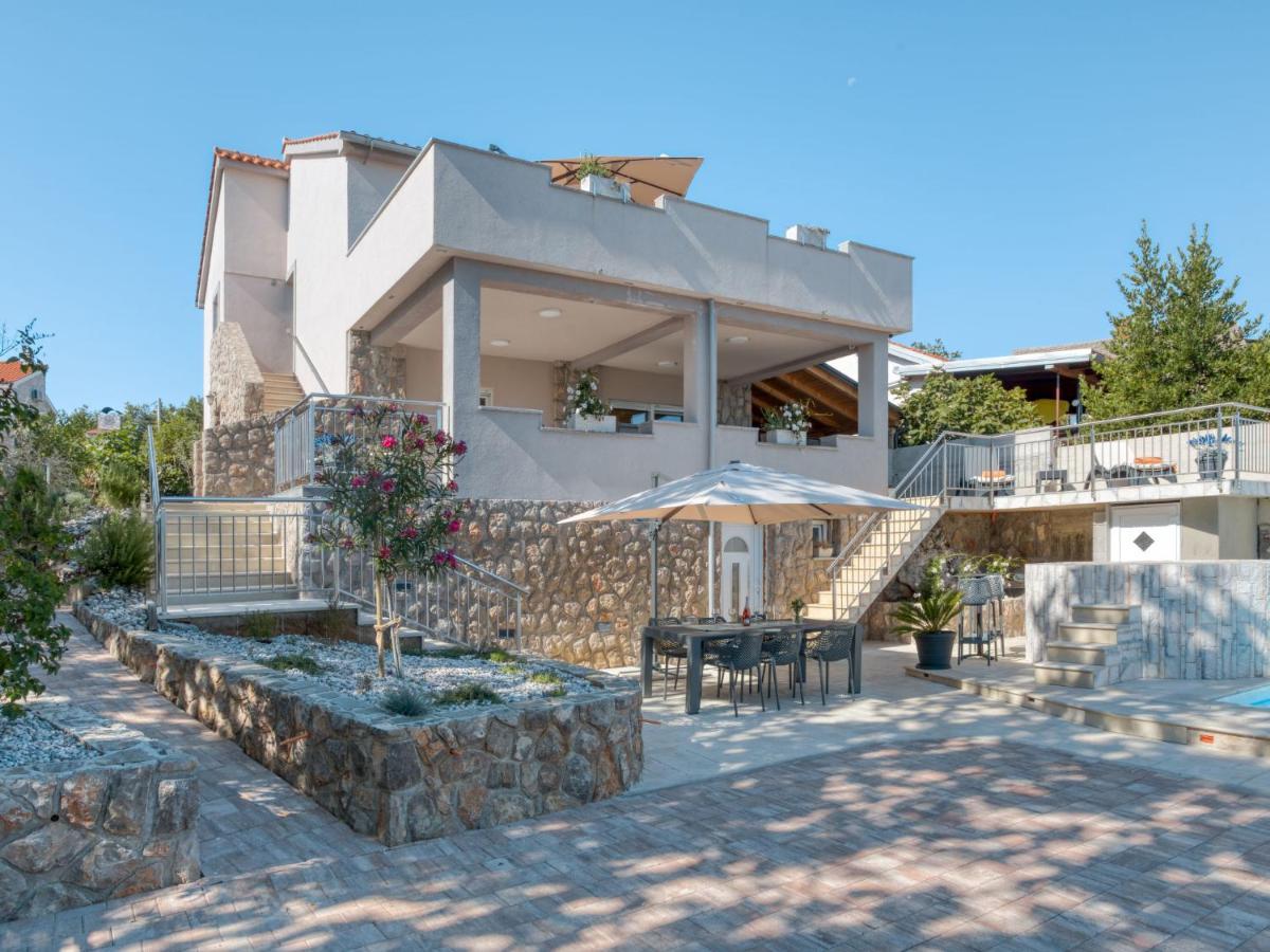 Holiday Home Lavendel - Mlk159 By Interhome Dobrinj Bagian luar foto