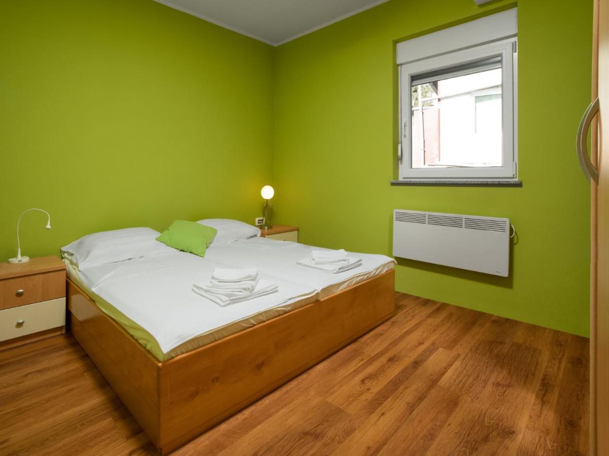Holiday Home Lavendel - Mlk159 By Interhome Dobrinj Bagian luar foto