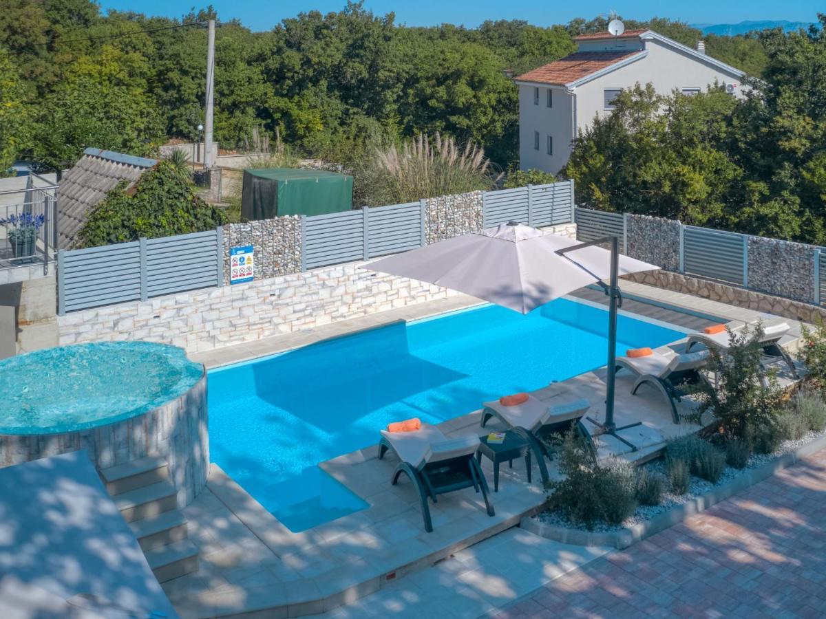 Holiday Home Lavendel - Mlk159 By Interhome Dobrinj Bagian luar foto